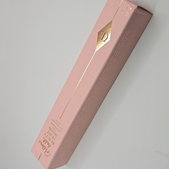 Charlotte Tilbury Beauty Highlighter Wand Pillow Talk Original - Picture 4 of 13